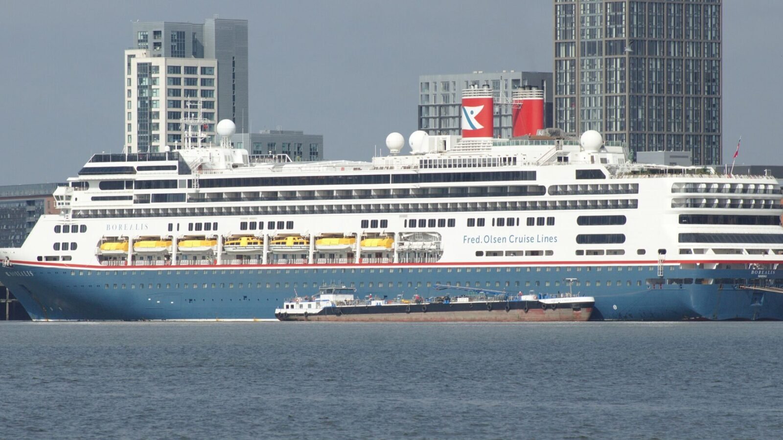 OLG Rostock kippt drei Klauseln in Reisebedingungen von AIDA Cruises