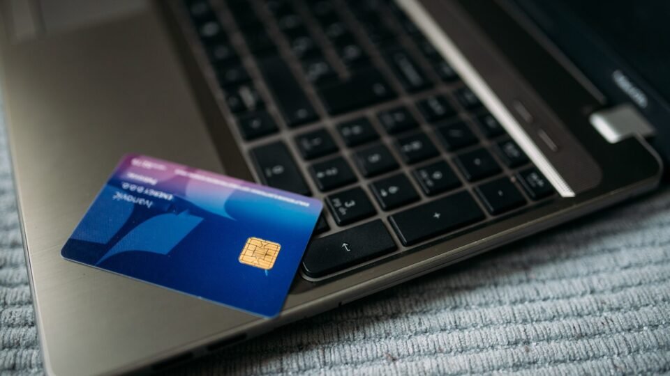 EU-Kommission bereitet Gesetz gegen Dark Patterns und Abofallen vor